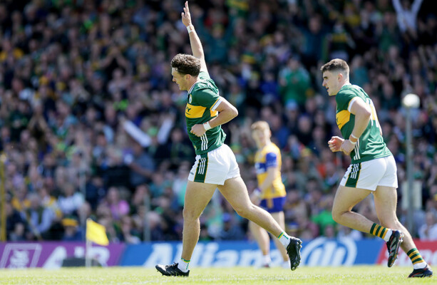 Clifford hits two quickfire goals as Kerry power past Clare to land Munster title