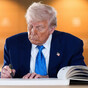 US Supreme Court blocks Trump's use of 18th century law to deport people