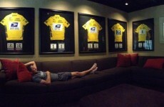 Lance Armstrong case: shamed rider formally cuts ties with Livestrong