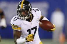 The best football caught between the legs for a touchdown video you'll see this year
