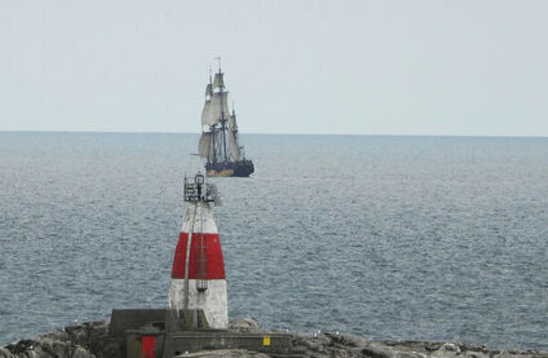 Controversial 'Russian' replica sailing ship leaves Irish waters (but not before garda visit)