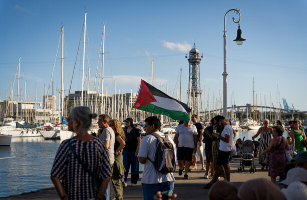 Aid flotilla carrying Greta Thunberg and Irish activists set to sail for Gaza