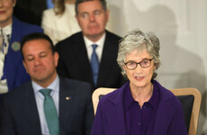 Catherine Connolly 'ar dhroichead' idir an Dáil agus an Áras, dar le tráchtaire aitheanta