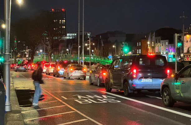 Gridlock in Dublin city as taxi drivers stage 'go-slow' protest over Uber fixed rate charges