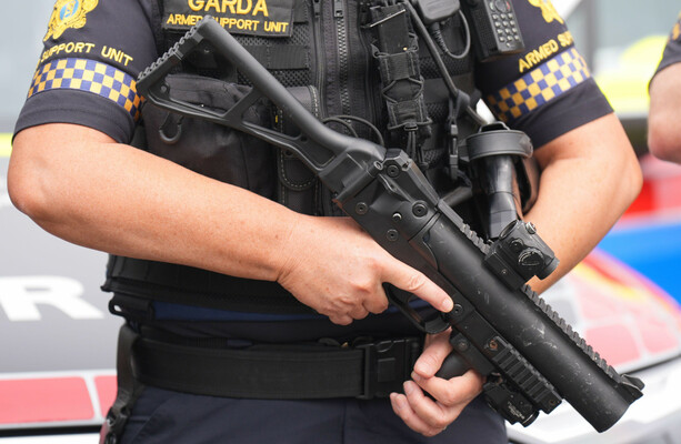 Gardaí launch major search and arrest operation against alleged organised crime group in Limerick