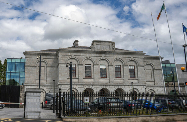 Woman sentenced over €22,000 luxury goods and over €100,000 in drugs, cash