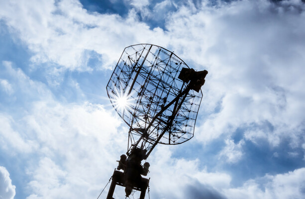 Government agrees to negotiate with France for purchase of military radar system