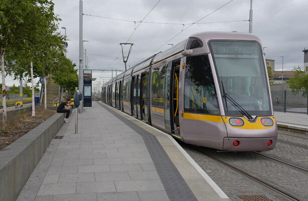 Mediation underway with Manhattan Peanuts over Luas extension to Finglas, says minister