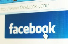 More Facebook friends means more stress - report