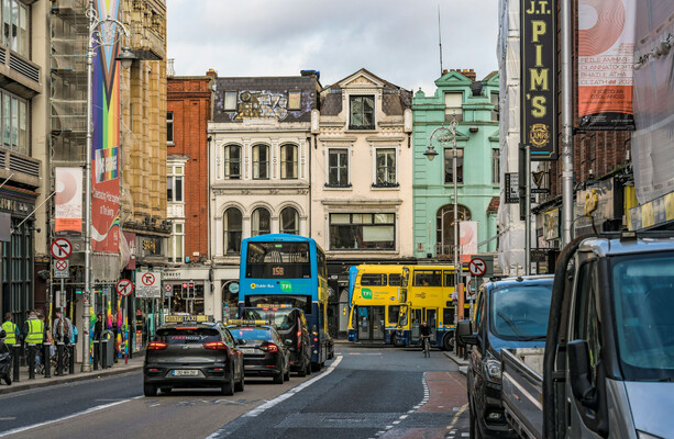 Couple 'traumatised' after alleged violent car hijacking in Dublin City centre, court hears