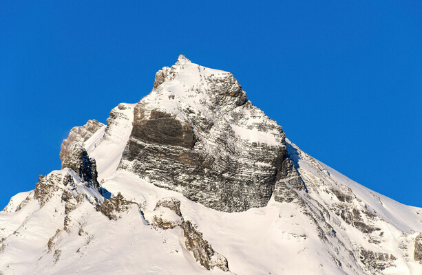 Irish man dies following avalanche in Swiss Alps