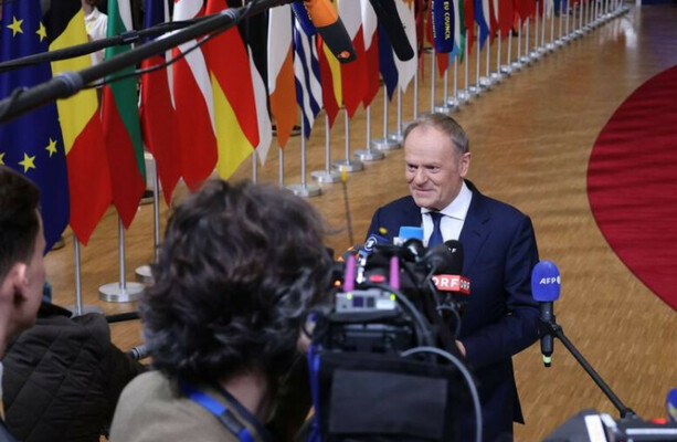 EU leaders arrive at Brussels for emergency summit amid confusion over Greenland plan