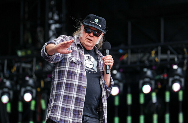 Neil Young removes songs from Amazon Music and gives free access to Greenland residents
