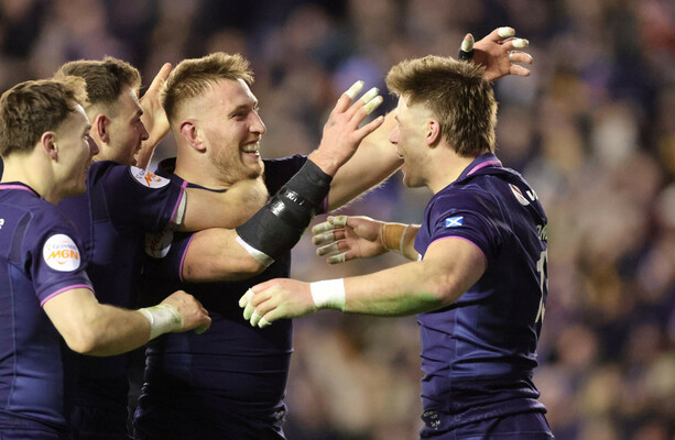 Scotland end England’s 12-game winning streak with four-try Murrayfield ...