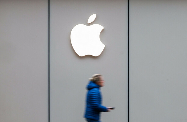 Apple is opening its first permanent office in Dublin this year, and there's space for 300 staff