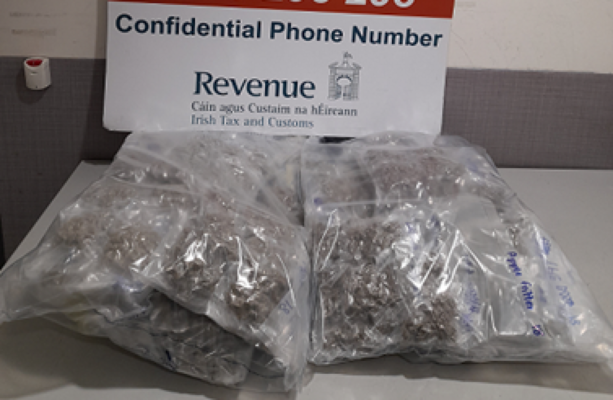 Man charged after cannabis worth €183k found in baggage of passenger arriving from Thailand