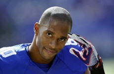 VIDEO: Victor Cruz wants to go to the Pro Bowl so bad, he caught a ball dropped from a plane