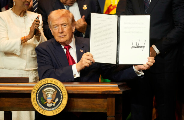 'Cuba's in its last moments of life', Trump tells summit in Miami