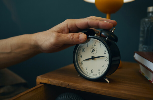 Don't forget! The clocks go forward an hour tonight · TheJournal.ie
