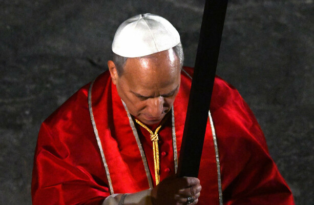 Pope Leo the first pontiff to carry cross for full Good Friday procession in decades