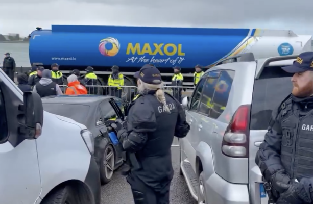 Fuel trucks leave Whitegate oil refinery in Co Cork after four-day blockade broken by gardaí