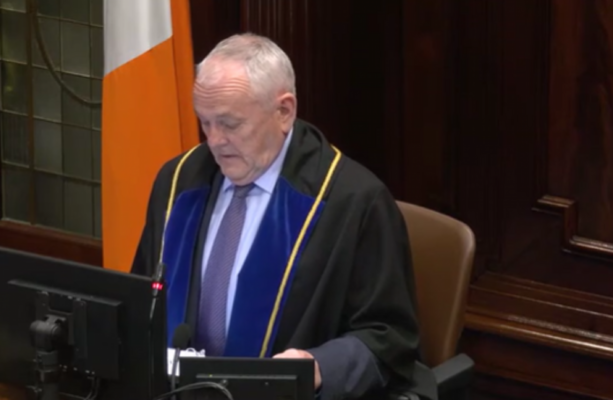 Government wins post-fuel protest confidence motion despite shock revolt by Michael Healy-Rae