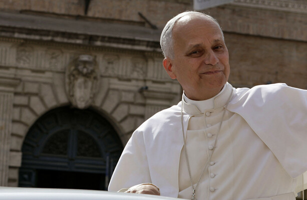 Debunked: Posts misrepresent a routine honour given to the Iranian ambassador by the Vatican
