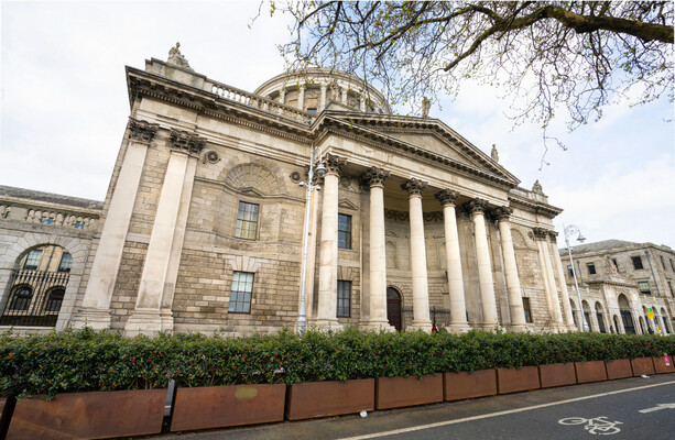 Man's rape conviction quashed after judge failed to warn jury of dangers of conflicting evidence