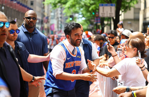 Stars and Swipes: New York is having a moment. The Big Apple is back