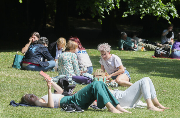 Have any plans for the weekend? Met Éireann says it's going to be a warm one