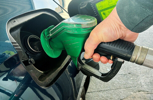 Oil prices expected to remain 'well above' pre-war levels over the next year, say ESRI