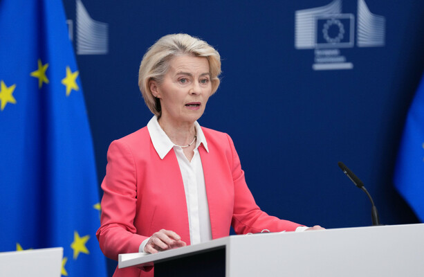 Von der Leyen says EU will seek to limit children's access to social media