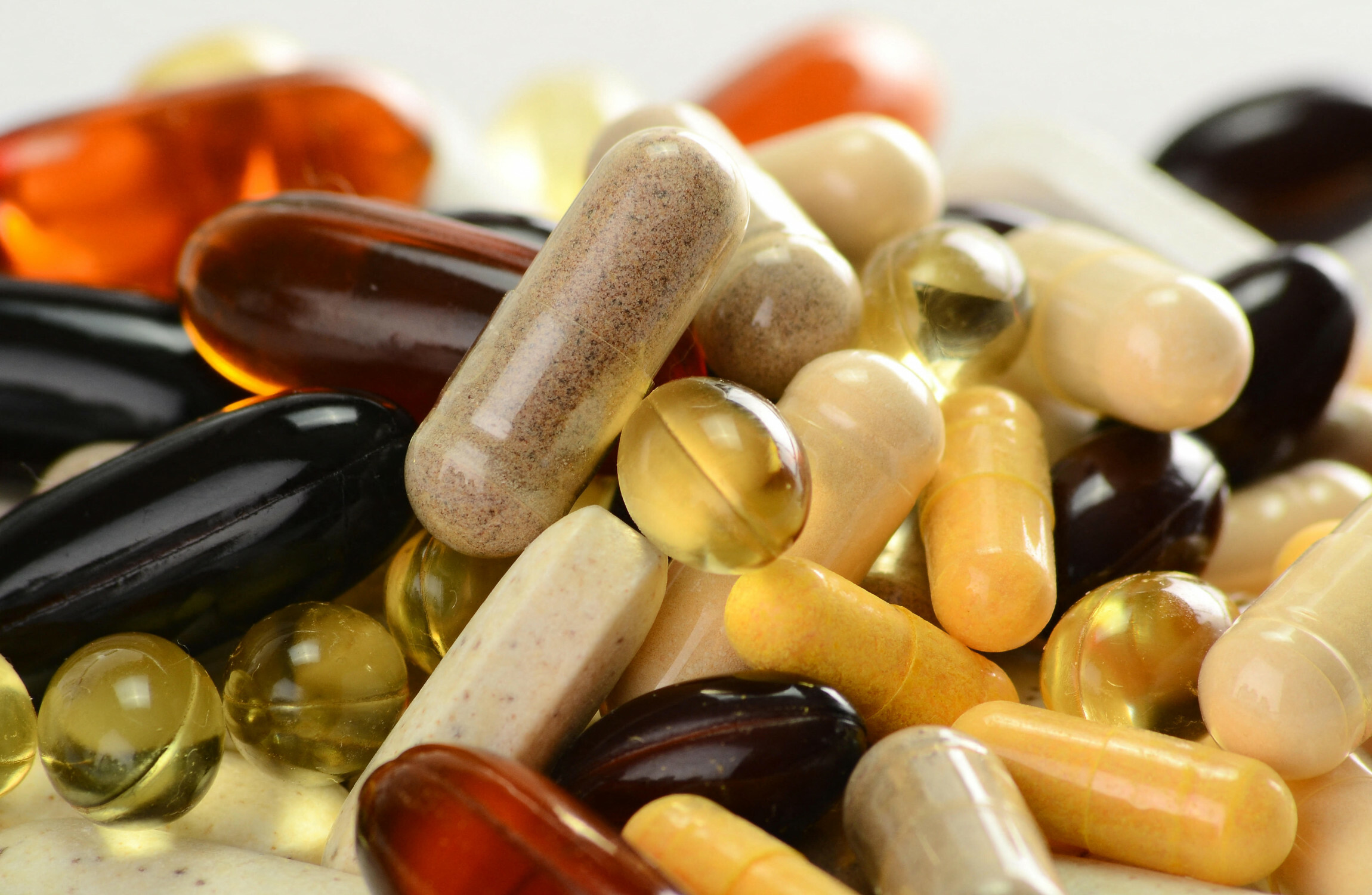 thejournal.ie - David MacRedmond - Why the EU wants to limit food supplement doses - and why health food stores are not happy