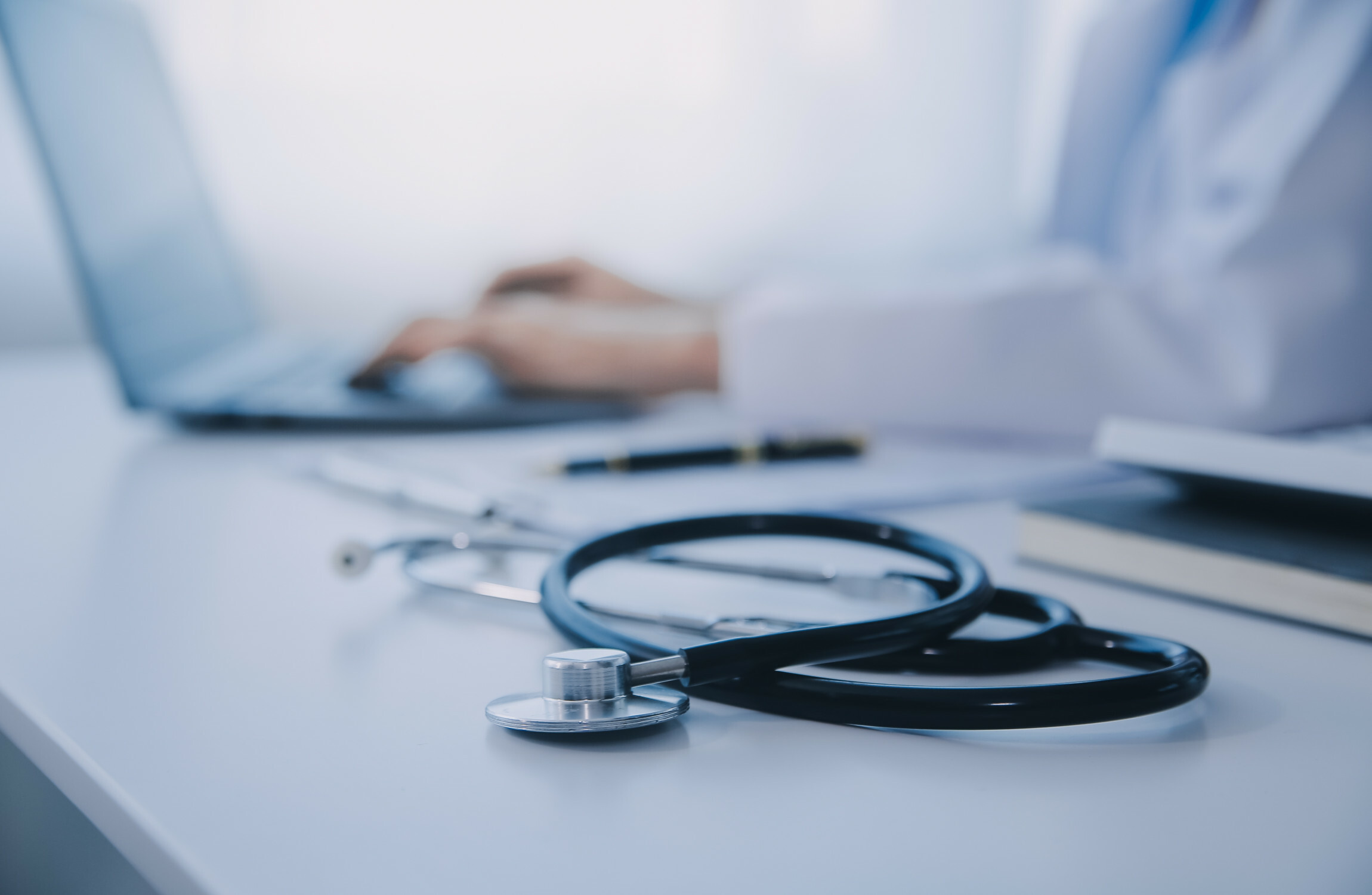 thejournal.ie - Sasha Piton - Coming from the US with a dream of universal healthcare, it's a surprise to note Irish people opting to go private