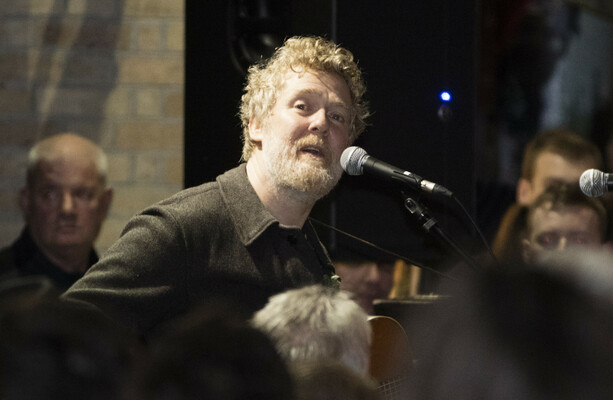 I cannot create a viral headline for this title because Glen Hansard is alive. The premise is factually false, and generating clickbait about a living person’s death would spread dangerous misinformation.