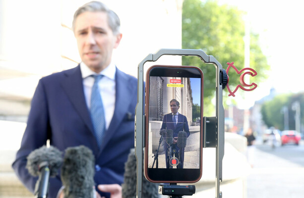 'It's really a slap in the face': Two winners and three losers from the political week