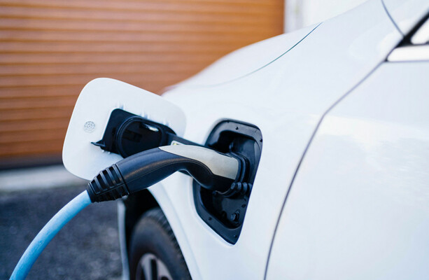 New EV Scrappage Scheme for Old Cars Planned for Next Year