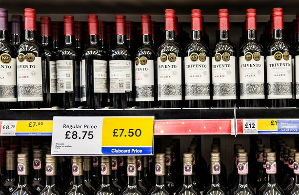 Ireland to Ban Supermarket Loyalty Card Discounts on Alcohol