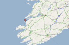 Eight rescued after 40ft yacht runs aground