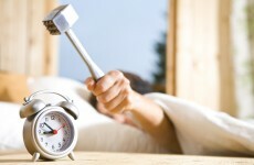 7 tricks to waking up earlier