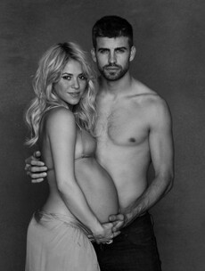 Your Gerard Pique And Shakira Baby Bump Photo Of The Day