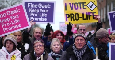 Pics Thousands attend pro life vigil in Dublin TheJournal.ie