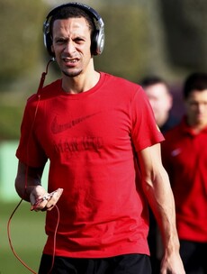 Over-sized headphones: The best thing since sliced bread or just ridiculous?