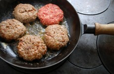 Update: Tesco drops Silvercrest burgers because of horse DNA controversy