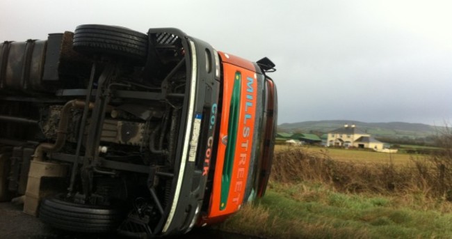 High winds cause truck to overturn in Co Laois