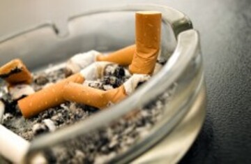 smoking multiple cigarettes gif man smoking hundreds of cigarettes at once