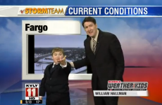 VIDEO: World's cutest weatherman
