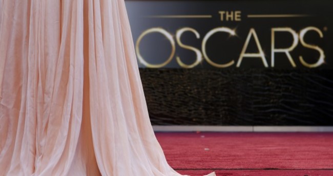 FROCK-WATCH: Oscars 2013 Red Carpet as it happened