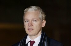 Assange's mother wants Australian government to support her son