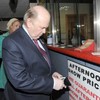 Pics: 6 steps to successfully placing a bet, with Michael Noonan